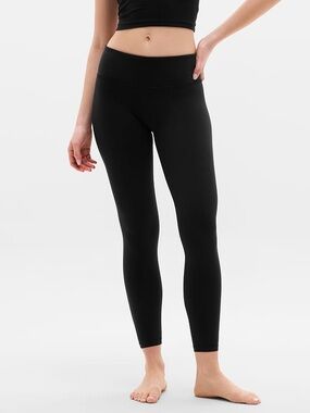Athleta Elation 7/8 legging in Black size XSP